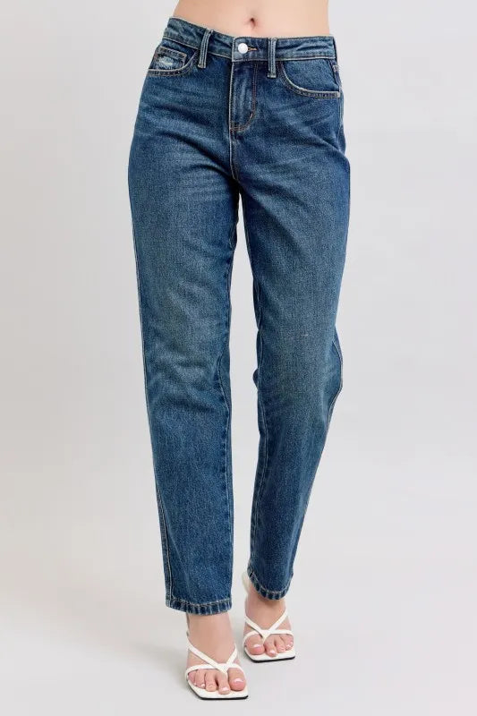 Judy Blue Full Size High Waisted Rigid Magic Non-destroy Straight Leg Jeans