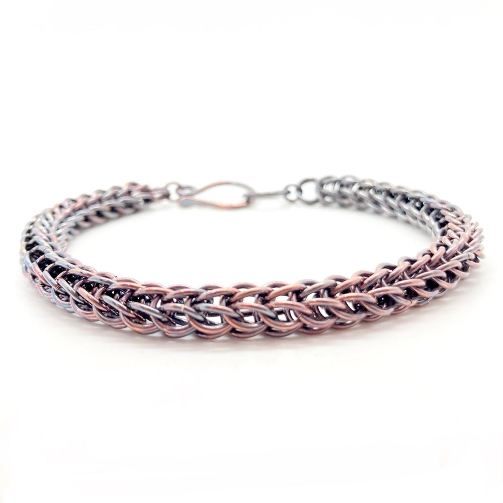Foxtail Chainmaille Bracelet in Oxidized Copper