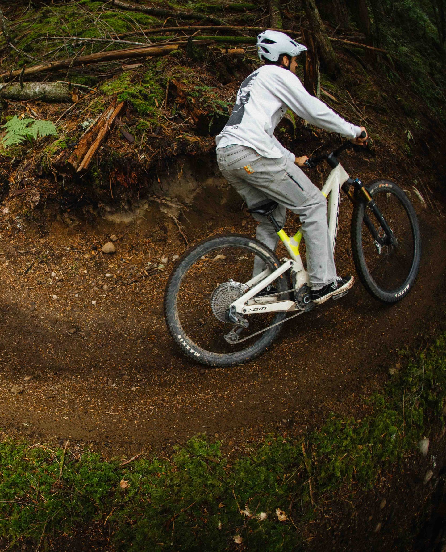 Men's Superlite™ Wide