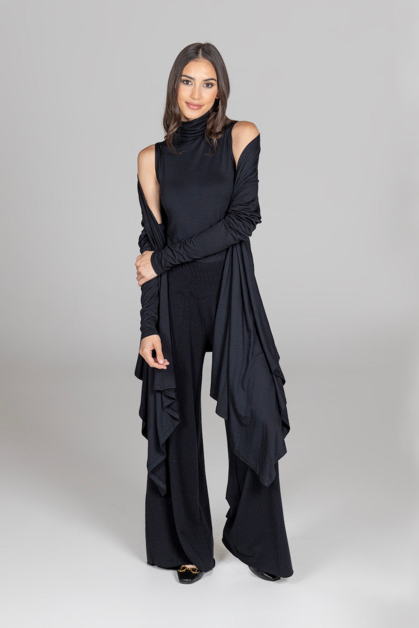 SLEEVELESS TURTLENECK: BLACK