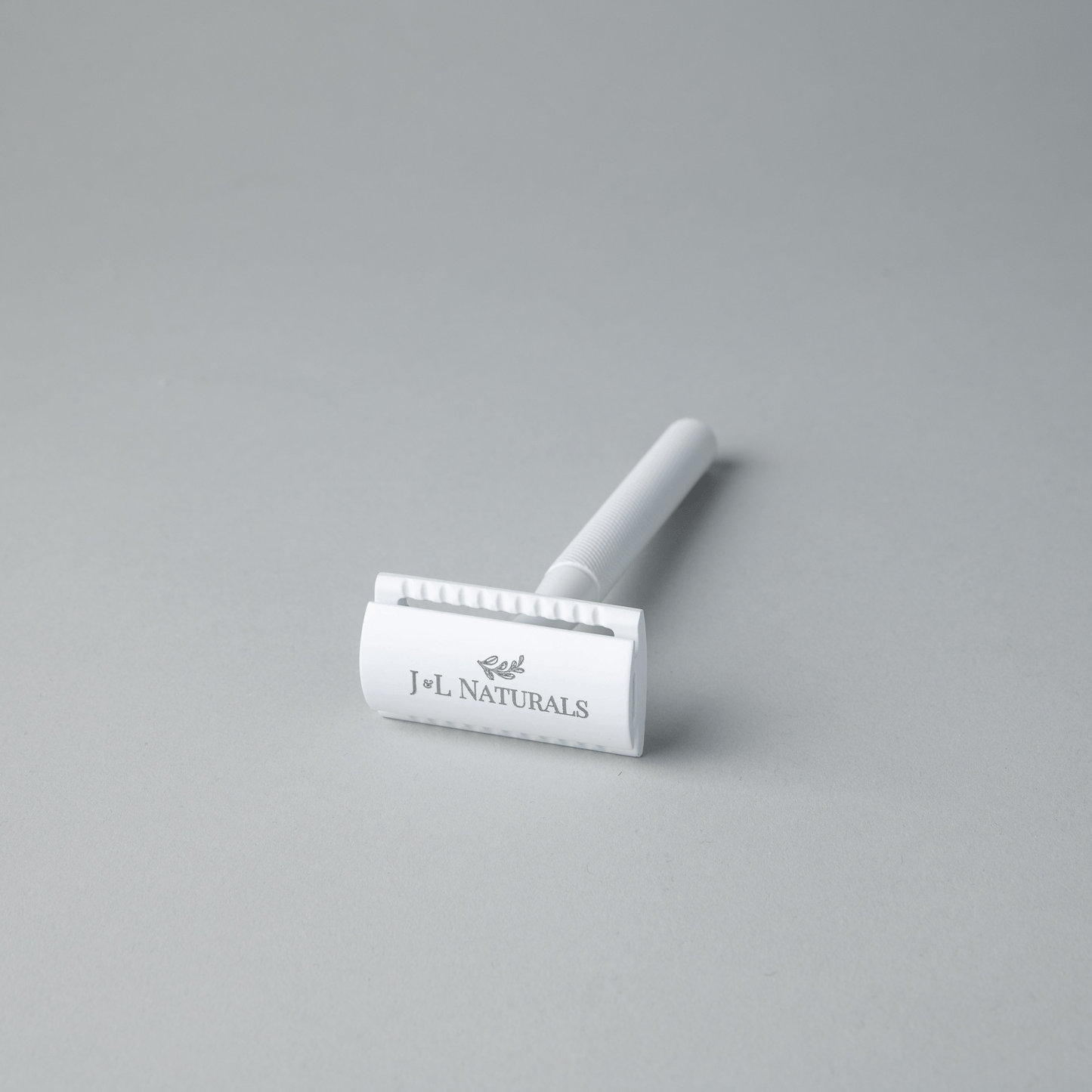 Eco-Friendly Safety Razor – Reusable Stainless Steel