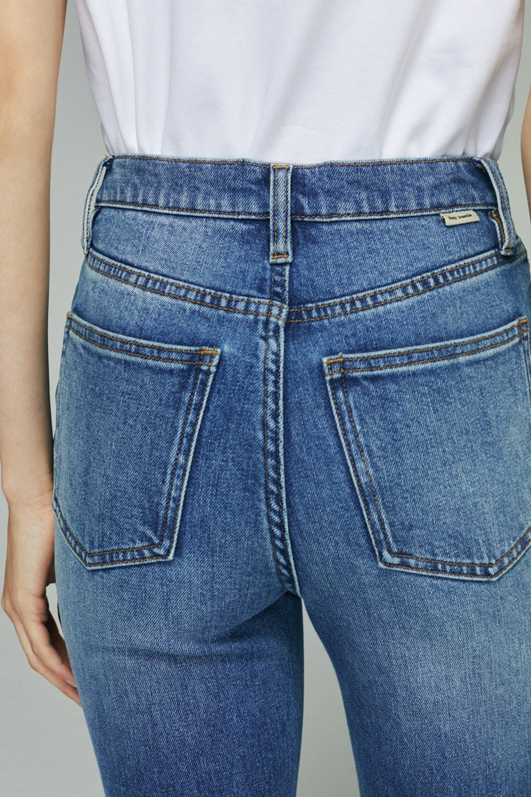 Barbara High Rise Bootcut Jeans HJ004