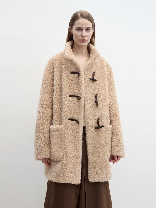 Light and Wandering Curly Shearling Coat