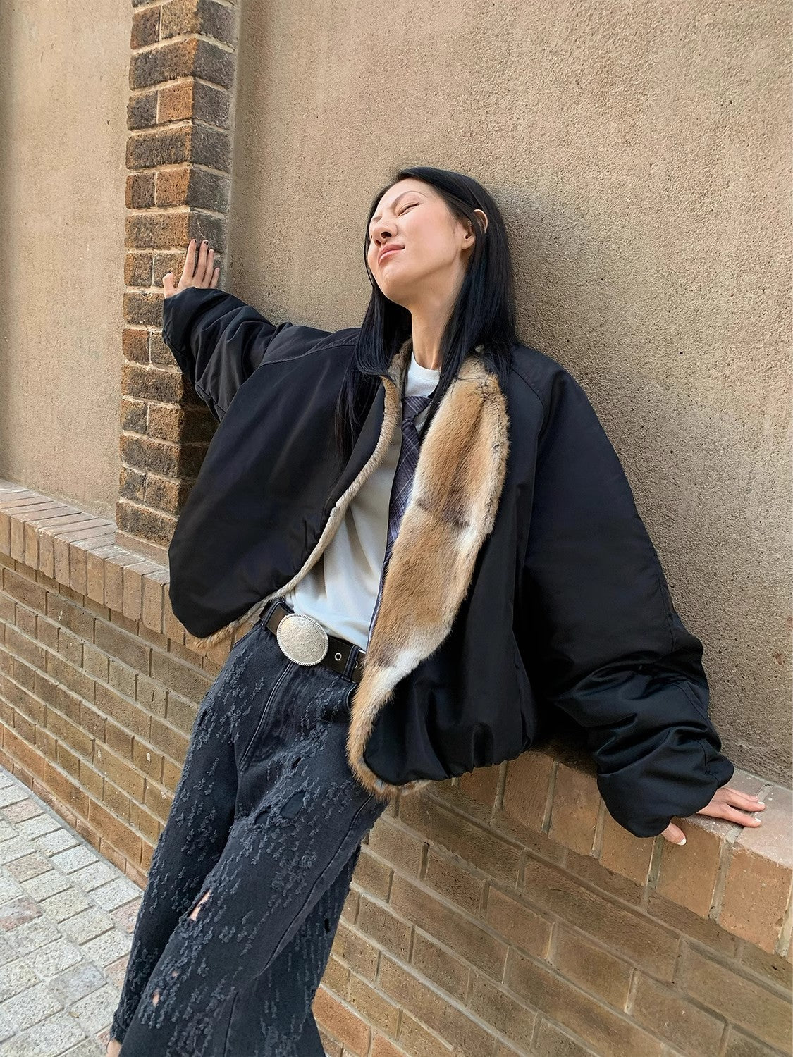 Hull Contract Colorblocked Fur Round Neck Short Parka Jacket