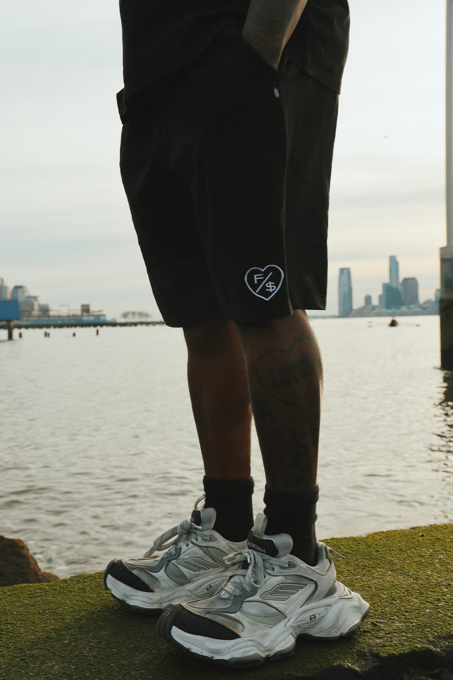 Love Who Loves You (Black - Shorts)