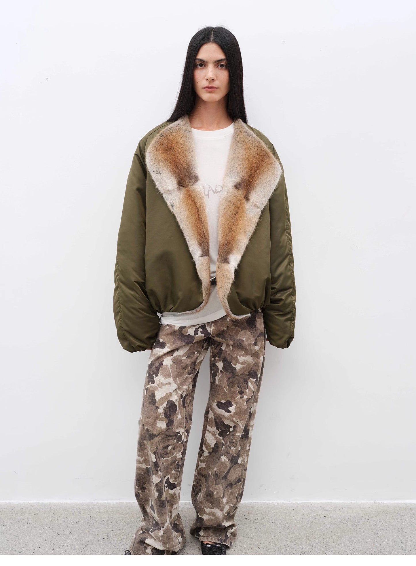 Hull Contract Colorblocked Fur Round Neck Short Parka Jacket
