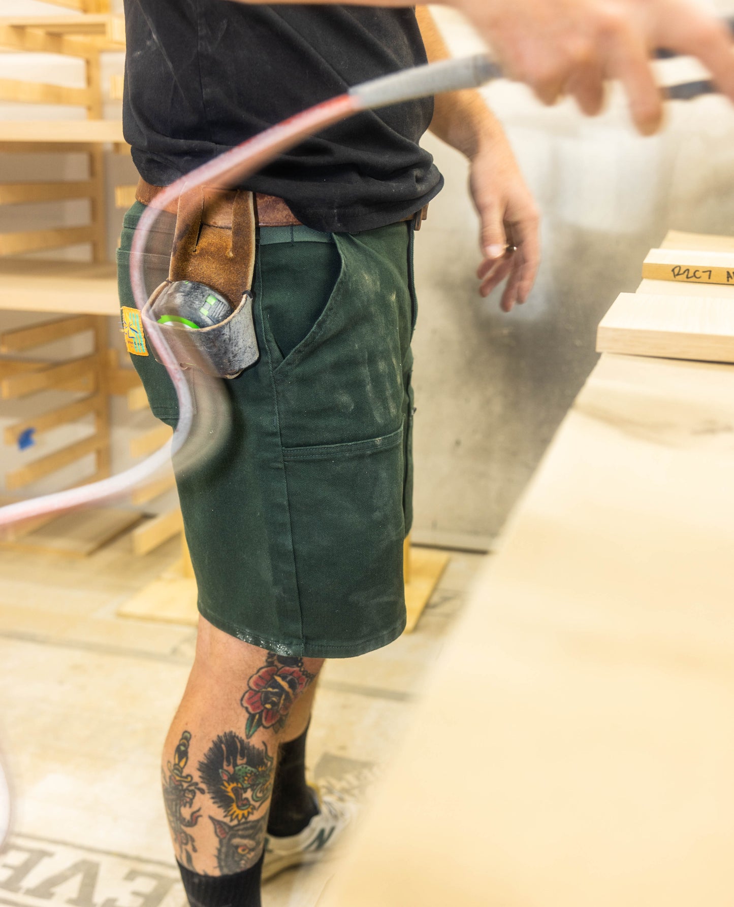 Men's Chore Short Robin Hood