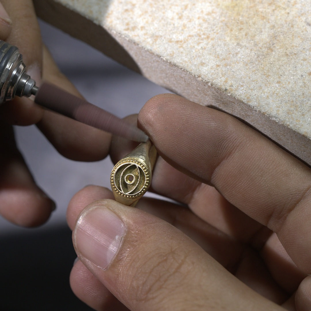 Clear Ambitions Malachite Evil Eye Ring
