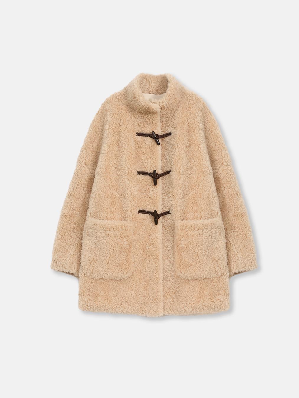 Light and Wandering Curly Shearling Coat