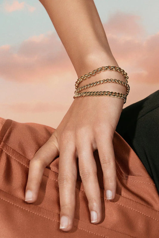 Micro Link Curb Chain Bracelet