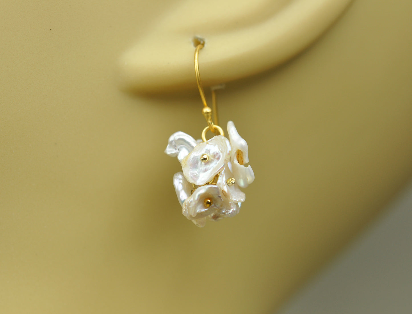 Short Keshi Pearl Cluster Earrings