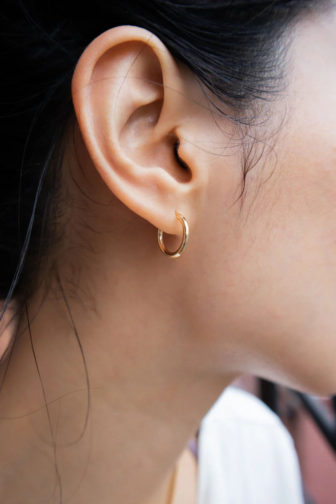 Classic Huggie Hoops