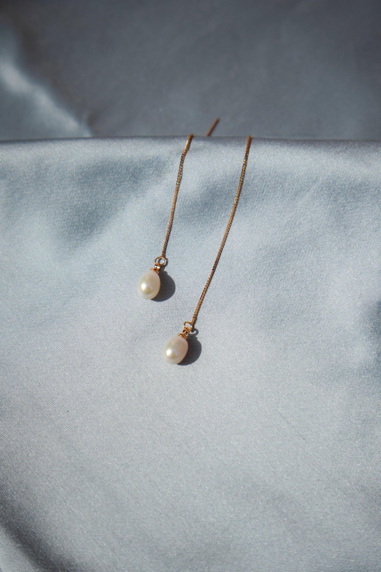Lilith — Pearl Thread Earrings