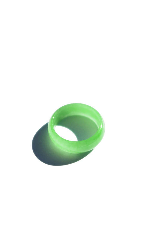 zZ — Imperial Green Jade Ring